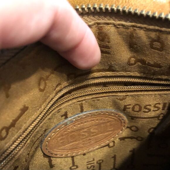 FOSSIL leather purse crossbody bag - Picture 3 of 10